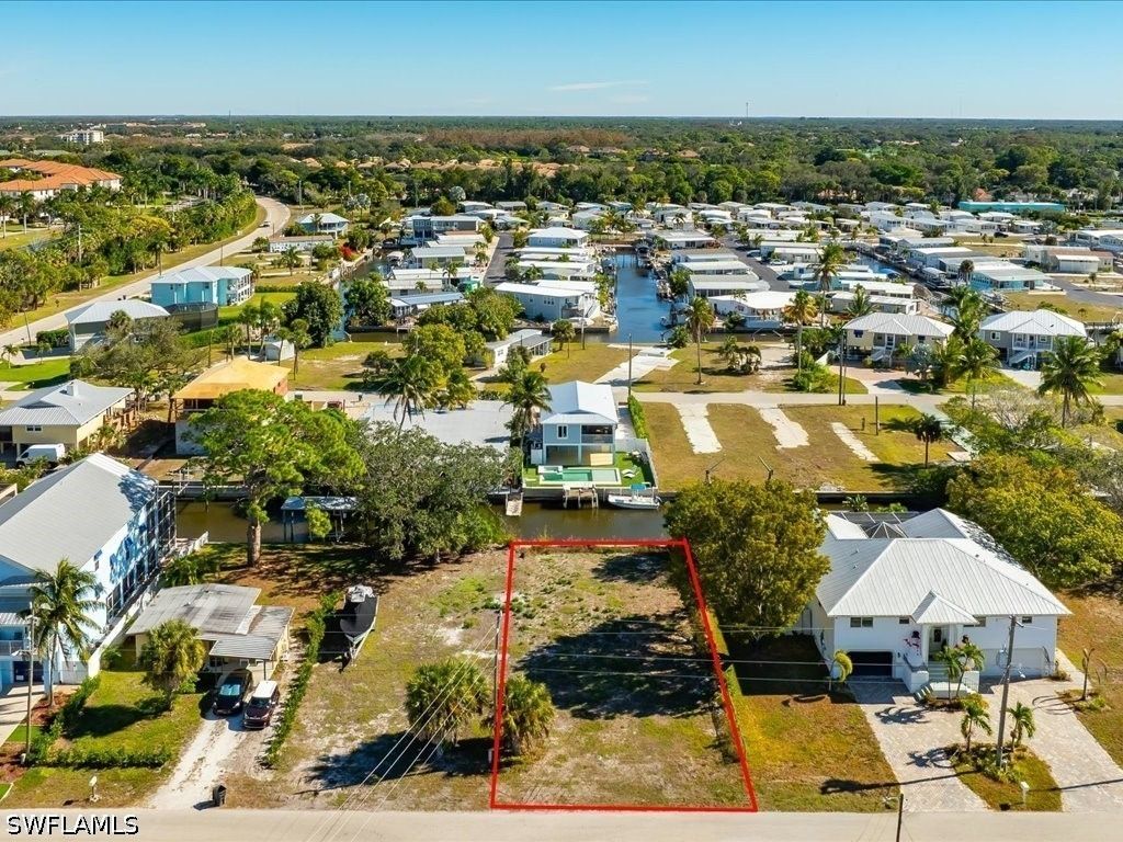 24526 Redfish St, BONITA SPRINGS