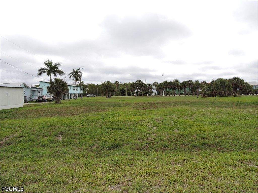 508 Buckner St, EVERGLADES CITY