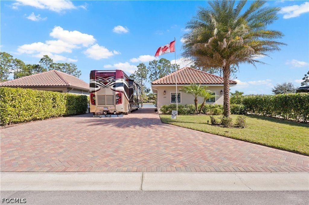 13197 Golden Palms Cir, FORT MYERS