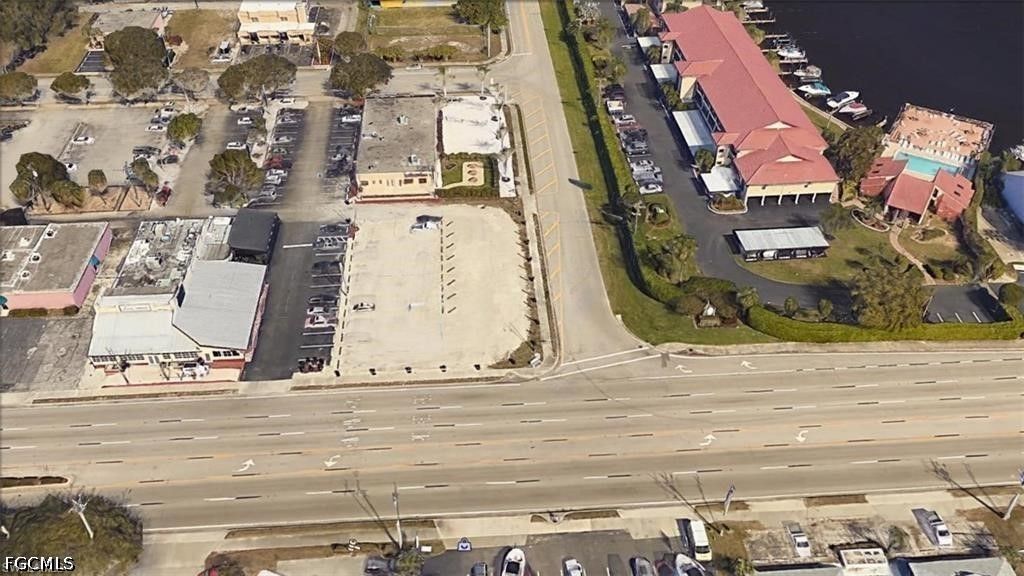 1725, 1727, 1729 Cape Coral Pkwy E, CAPE CORAL