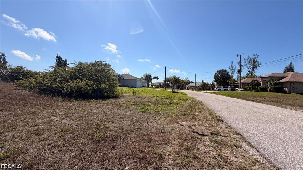2309 Nw 34th Ave, CAPE CORAL