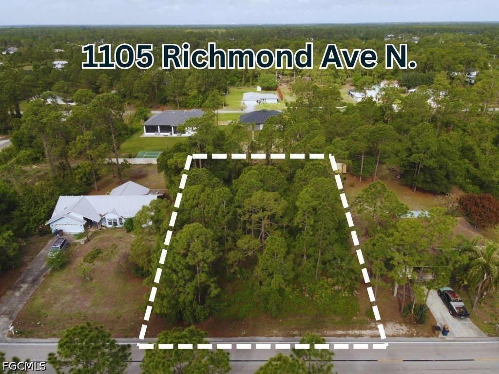 1105 Richmond Ave N, LEHIGH ACRES