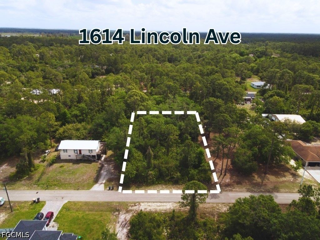 1614 Lincoln Ave, LEHIGH ACRES