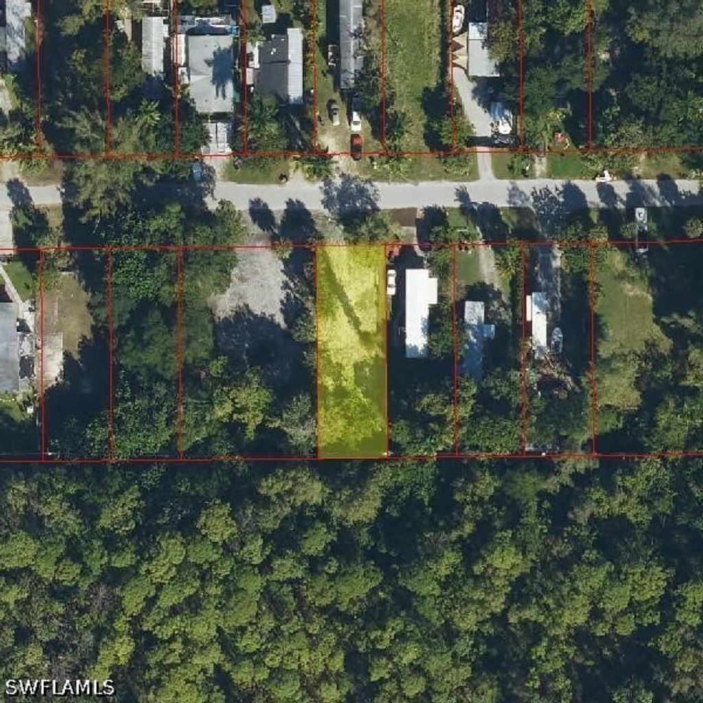 2602 Holly Ave, Naples