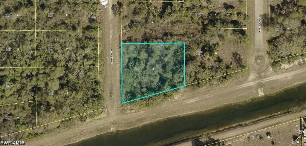 2804 Laura Ave N, Lehigh Acres