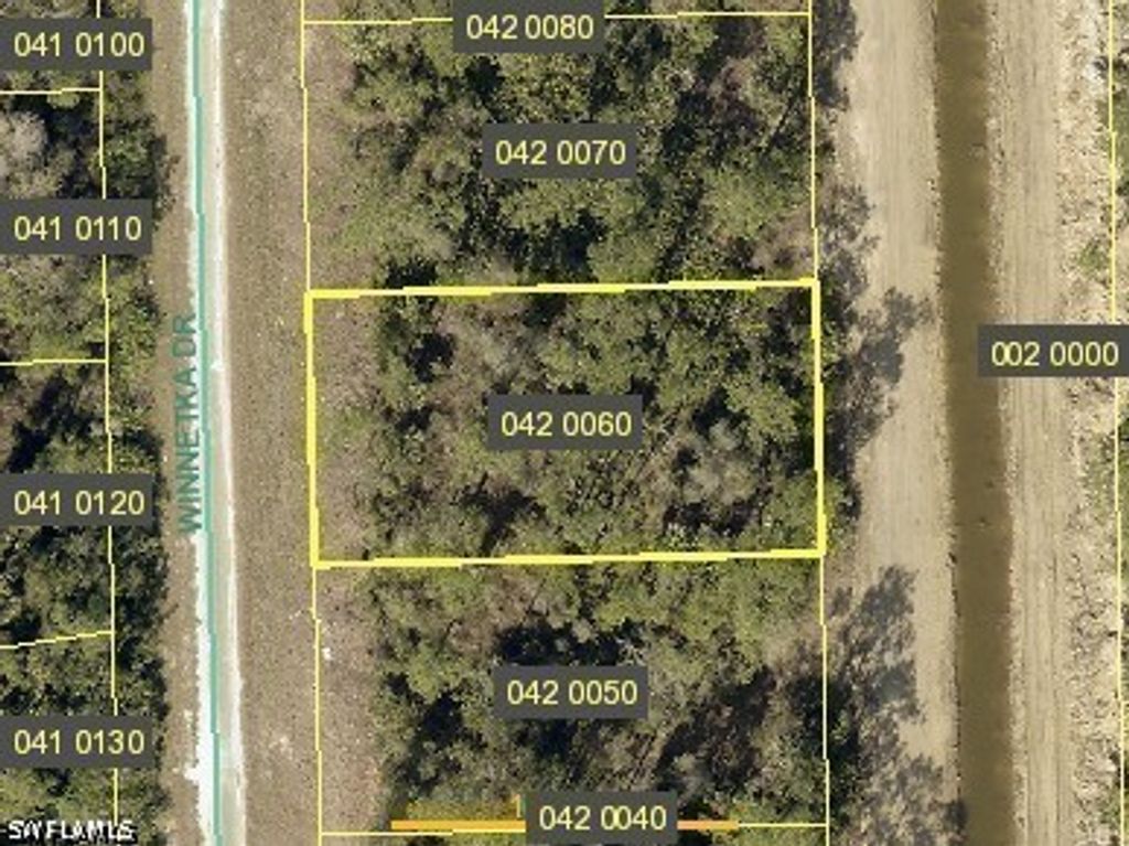 2112 Winnetka Dr, Lehigh Acres