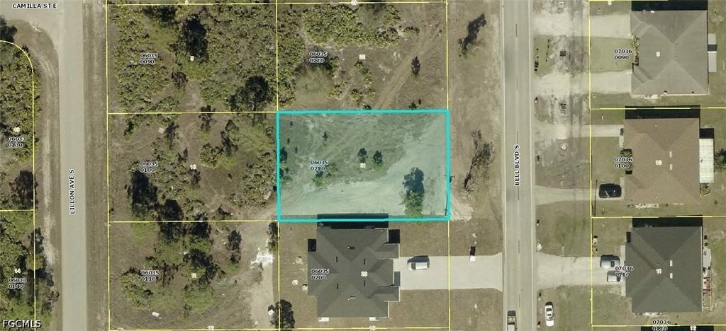 382/384 Bell Blvd S, LEHIGH ACRES