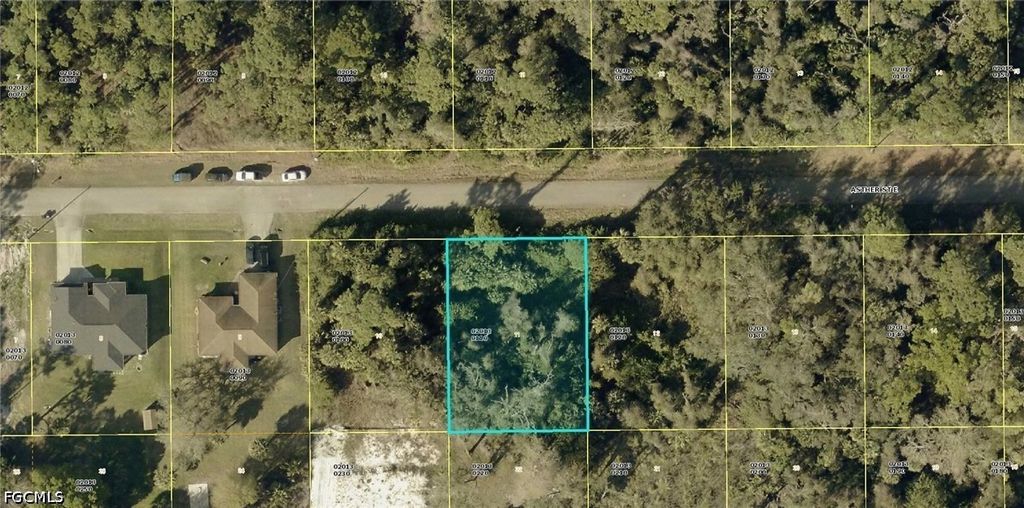 1022 Asther St E, LEHIGH ACRES