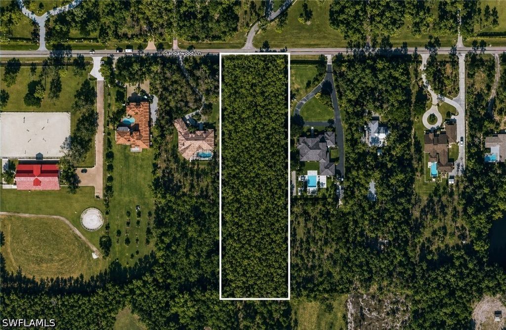 6890 Sandalwood Ln, Naples