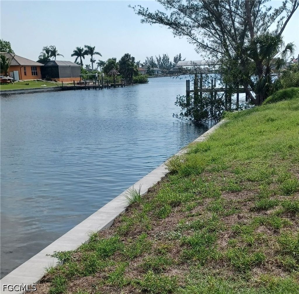 4128 Nw 30th Ln, CAPE CORAL