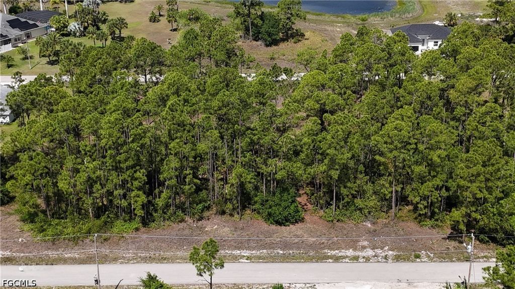 496 Lillon Ave S, Lehigh Acres
