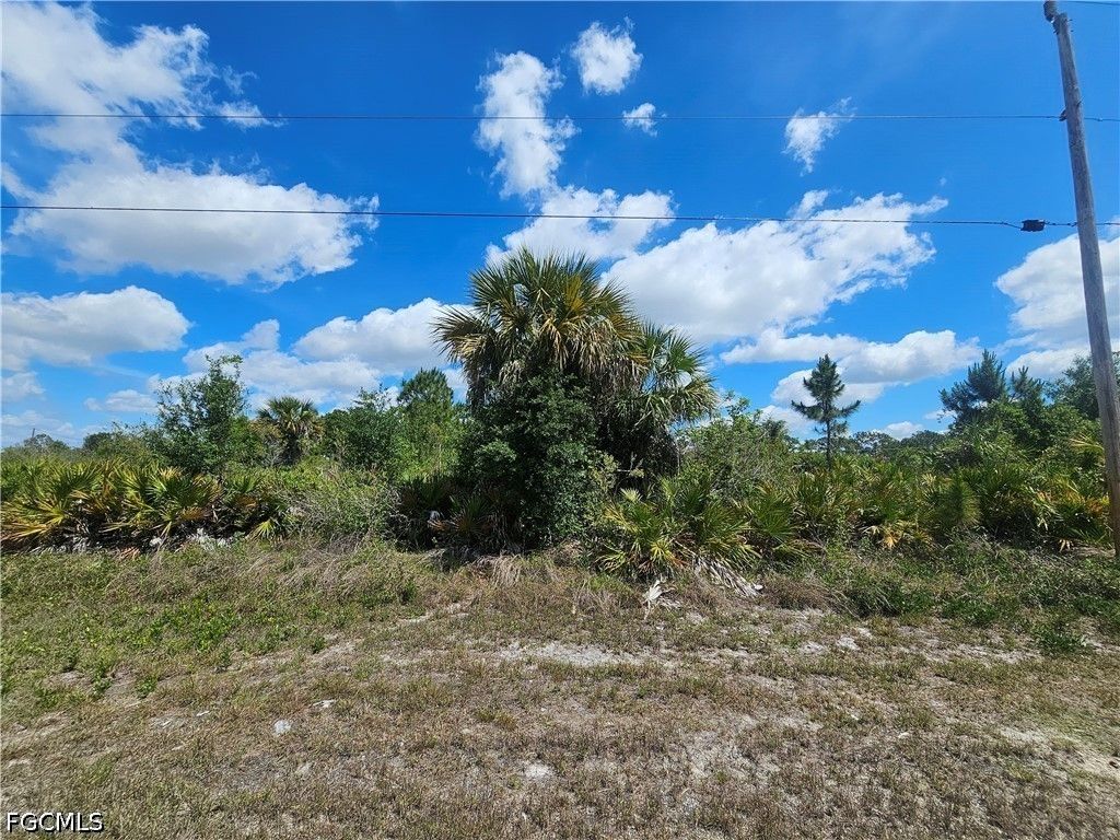 735 Central St E, LEHIGH ACRES