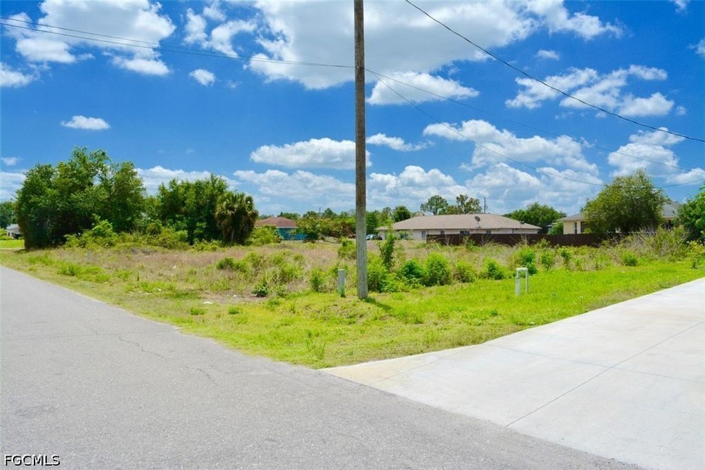 4505/4507 27th St Sw, Lehigh Acres