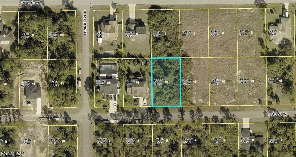 2514 18th St W, LEHIGH ACRES