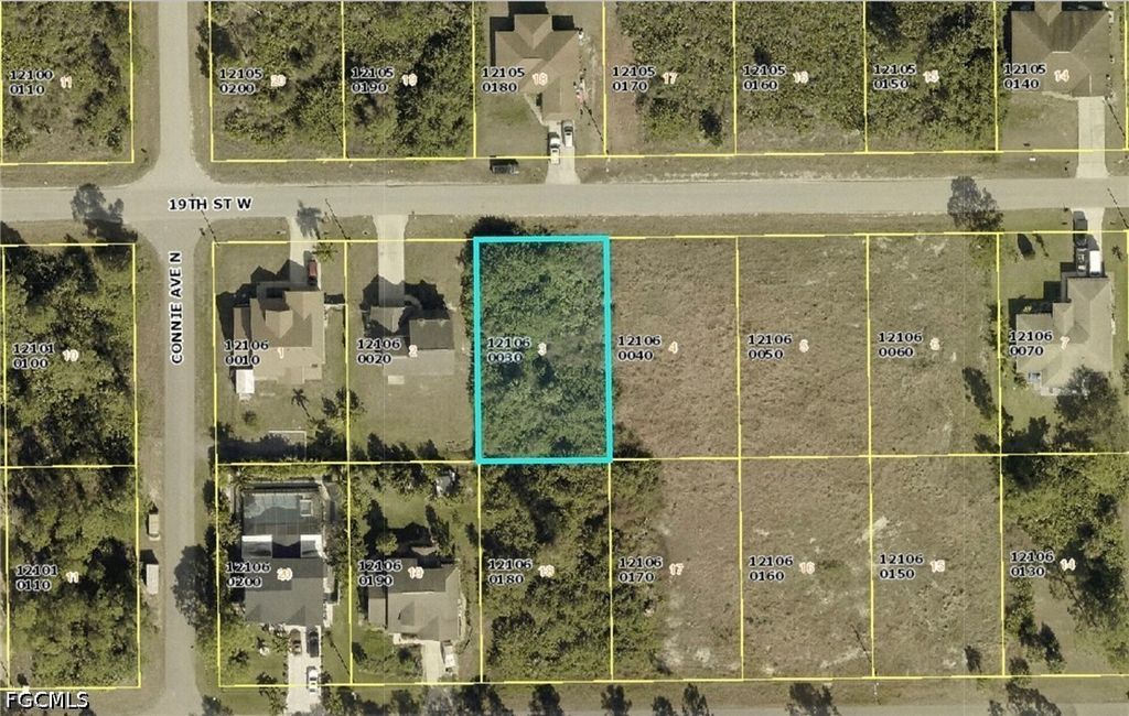 2515 19th St W, LEHIGH ACRES