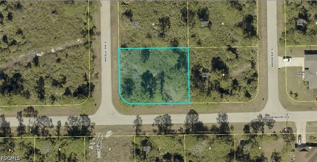 137 Nacelle Ave S, LEHIGH ACRES