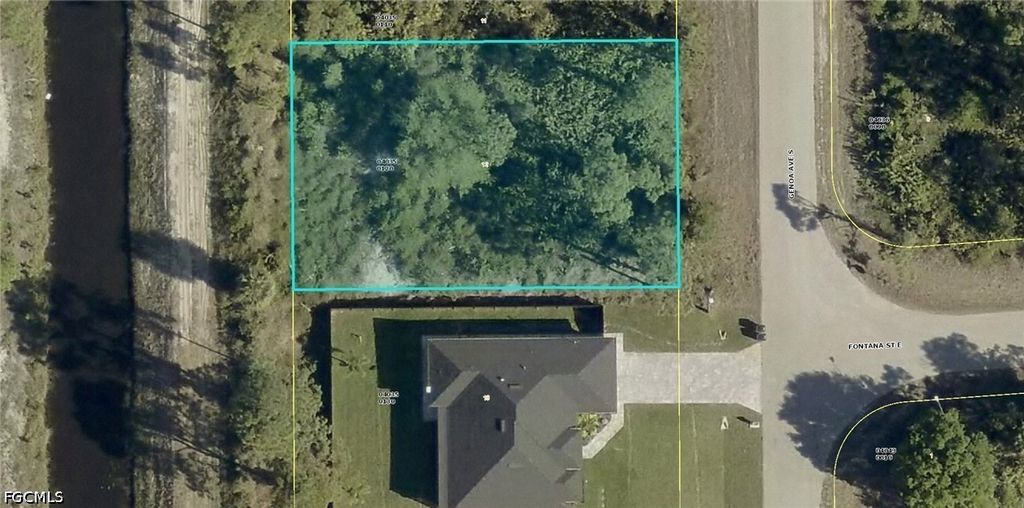 850 Genoa Ave S, LEHIGH ACRES