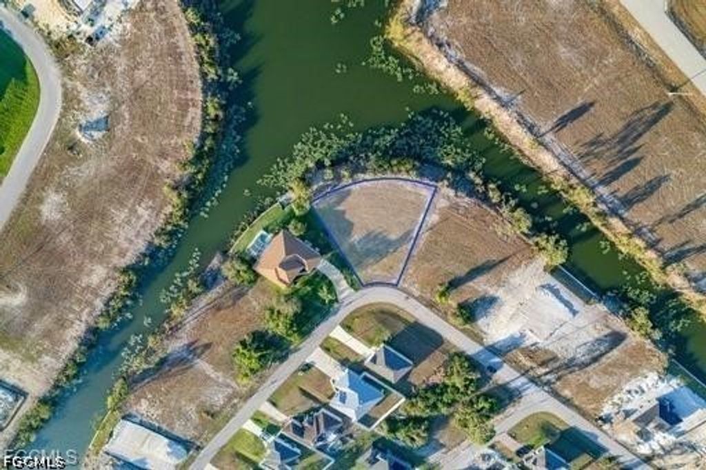 4180 Ne 9th Pl, Cape Coral