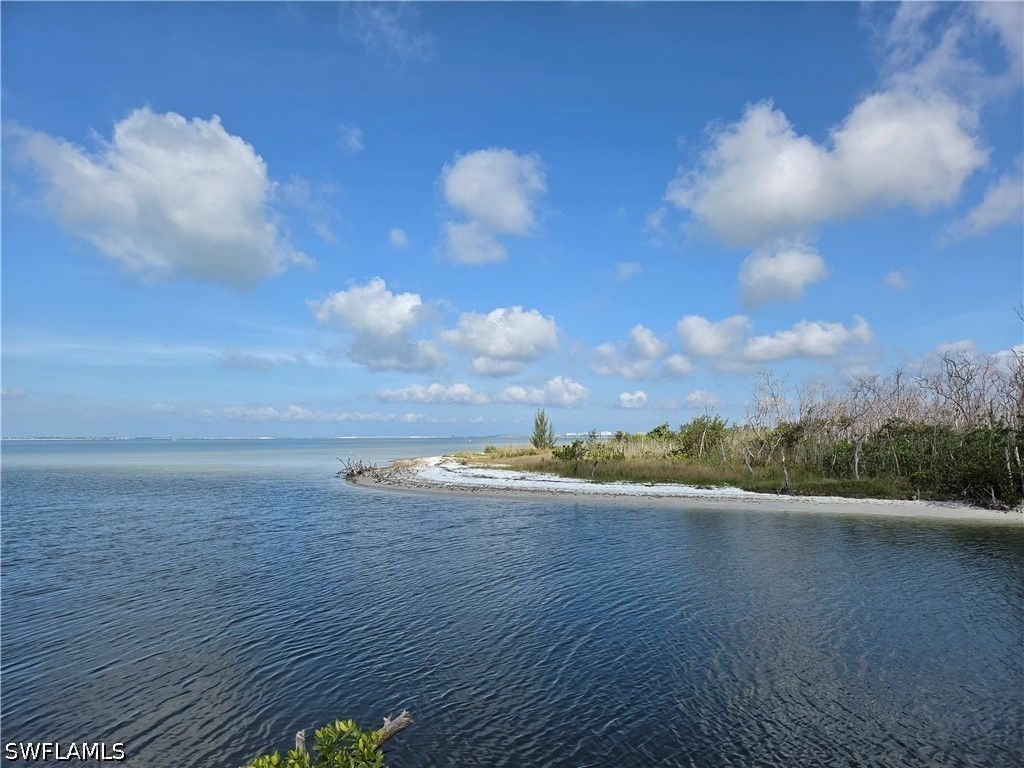 18420 Old Pelican Bay Dr, Fort Myers Beach