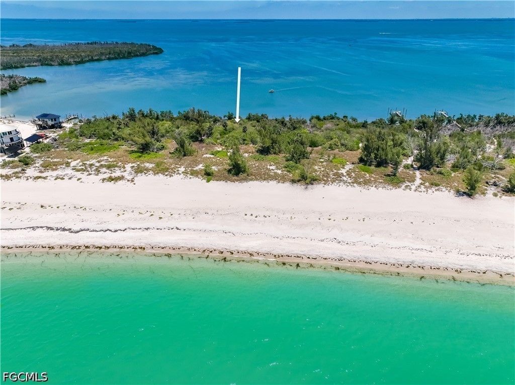 11657 Redfish Shores Dr, Upper Captiva