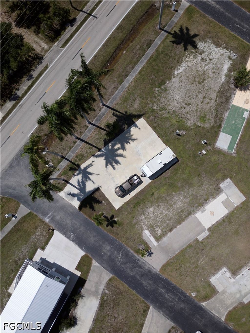 106 Maple Ln, FORT MYERS