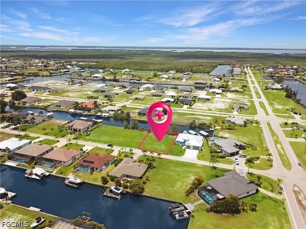 1514 Nw 39th Ave, Cape Coral