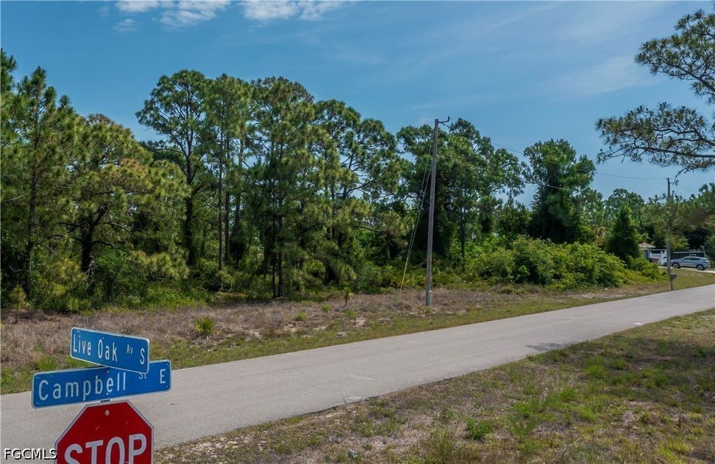 849 Campbell St E, Lehigh Acres