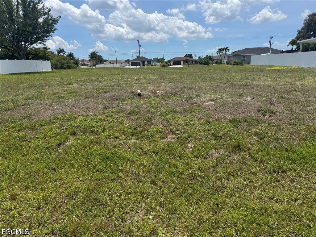 1008 Nw 16th Ter, CAPE CORAL