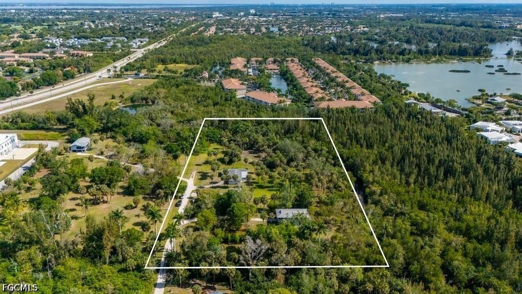 7046/7058 Maida Ln, Fort Myers