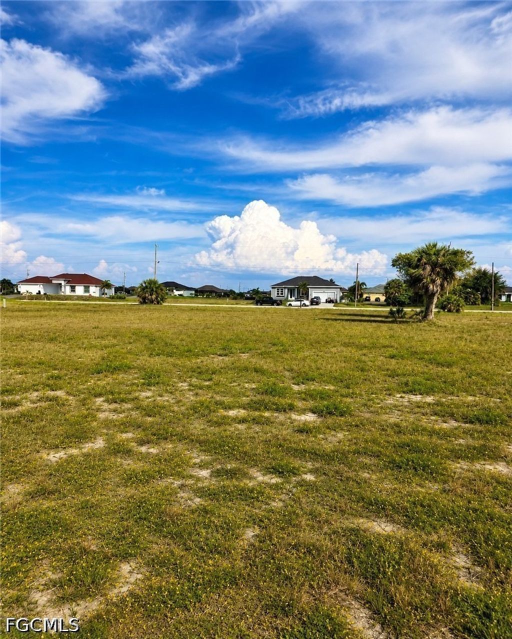 3827 Nw 44th Ave, Cape Coral