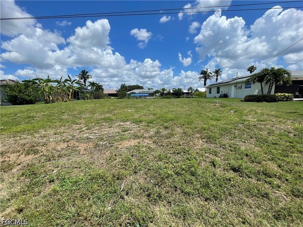 1441 Se 21st Ln, CAPE CORAL