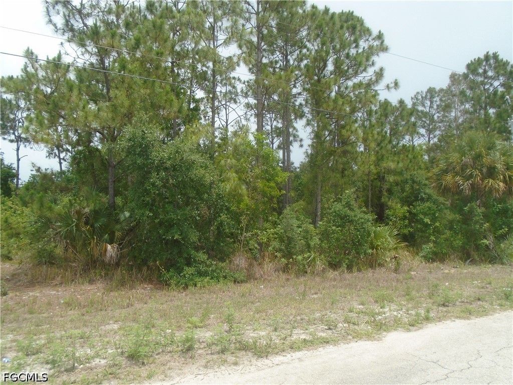 705 Creuset Ave S, Lehigh Acres
