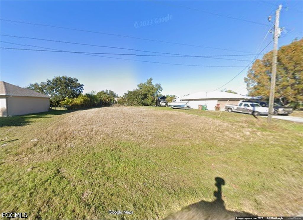 2203 Ne 21st Pl, Cape Coral