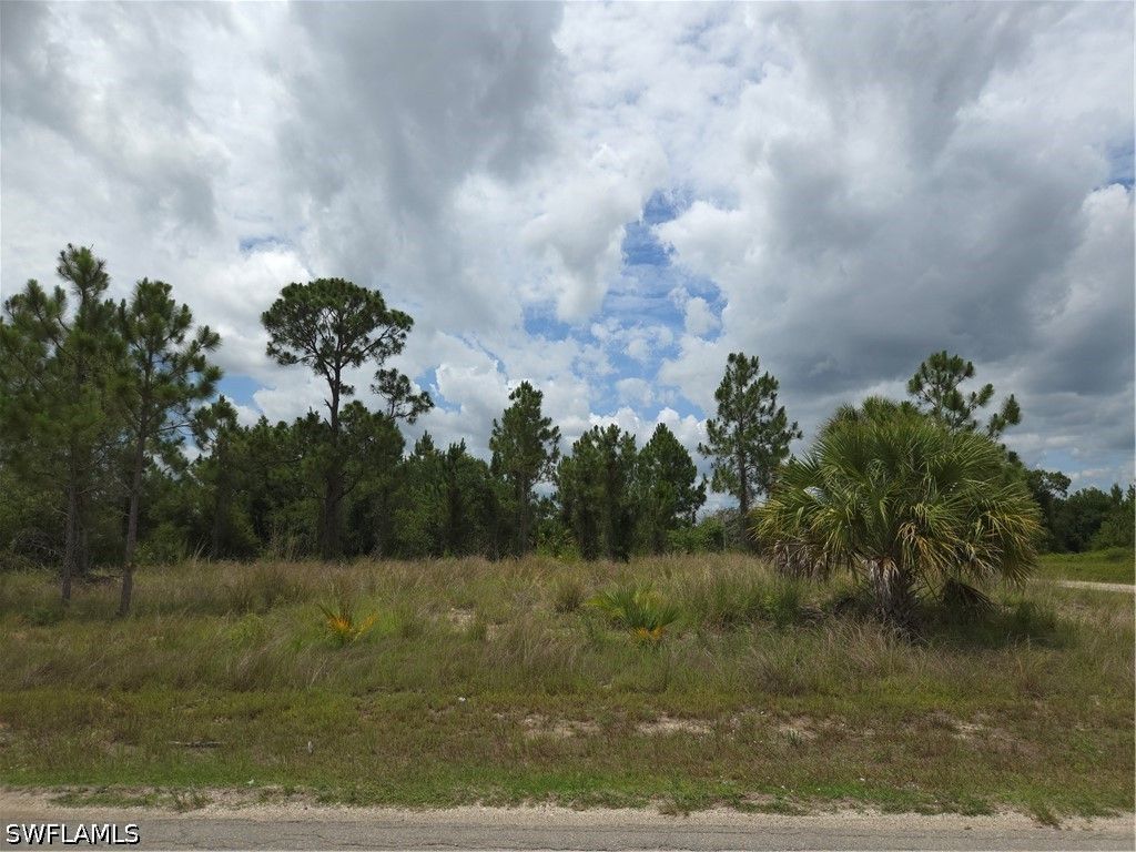 4207 E 16th St, Lehigh Acres