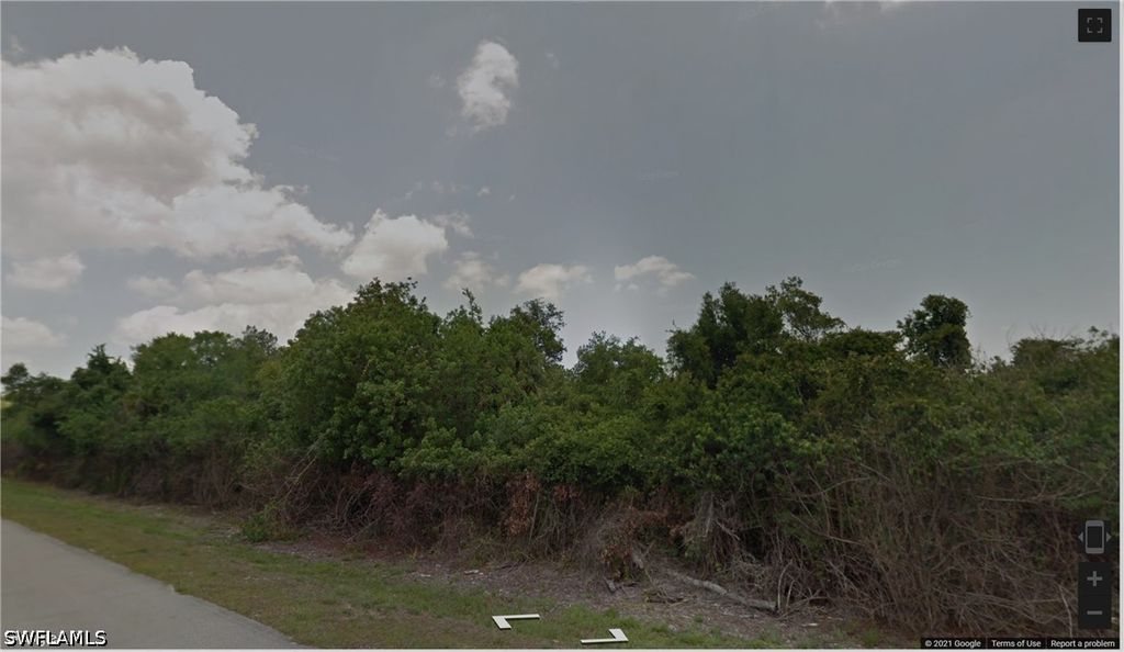 36th Ave Se, Naples