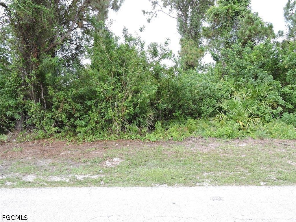 4752/4754 28th St Sw, Lehigh Acres
