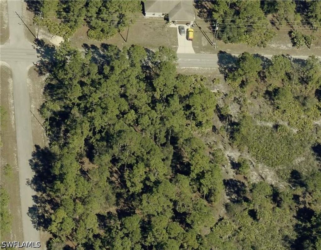 707 W 17th St, Lehigh Acres