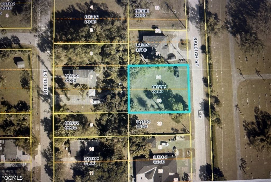 1530 Raleigh St, FORT MYERS