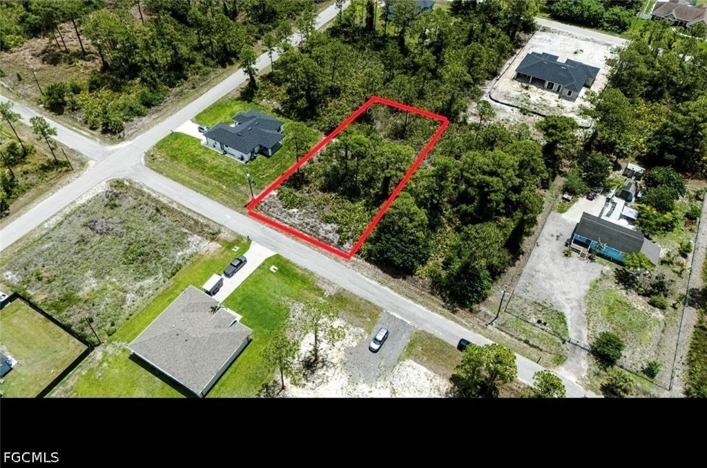 820 Acacia Ave, Lehigh Acres
