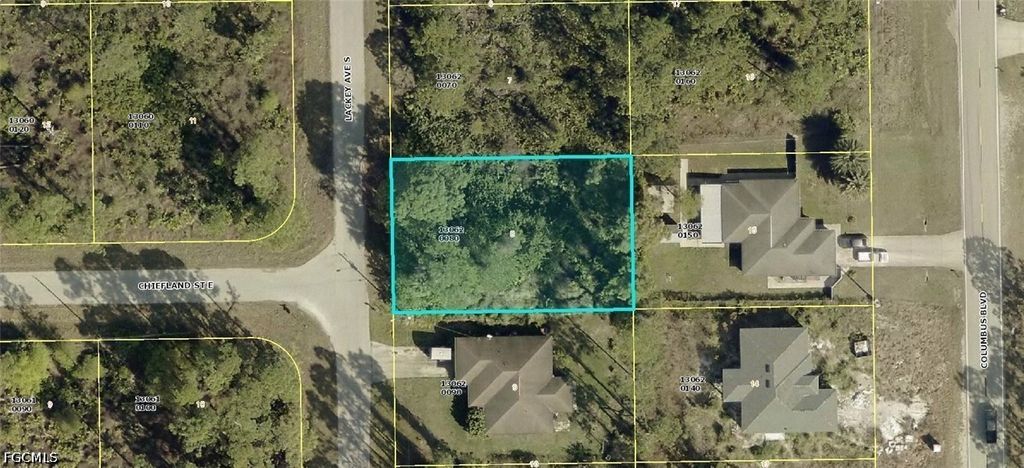 439 Lackey Ave S, LEHIGH ACRES