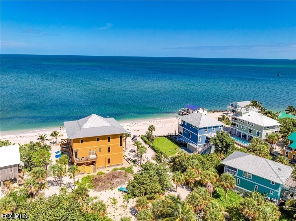 4601 Oro Pesos Ln, Upper Captiva