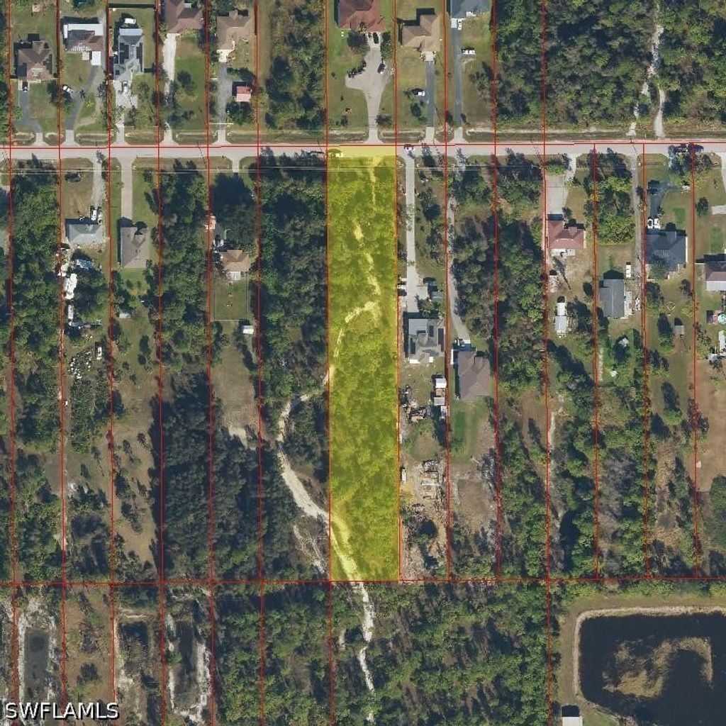 3310 43rd Ave Ne, Naples