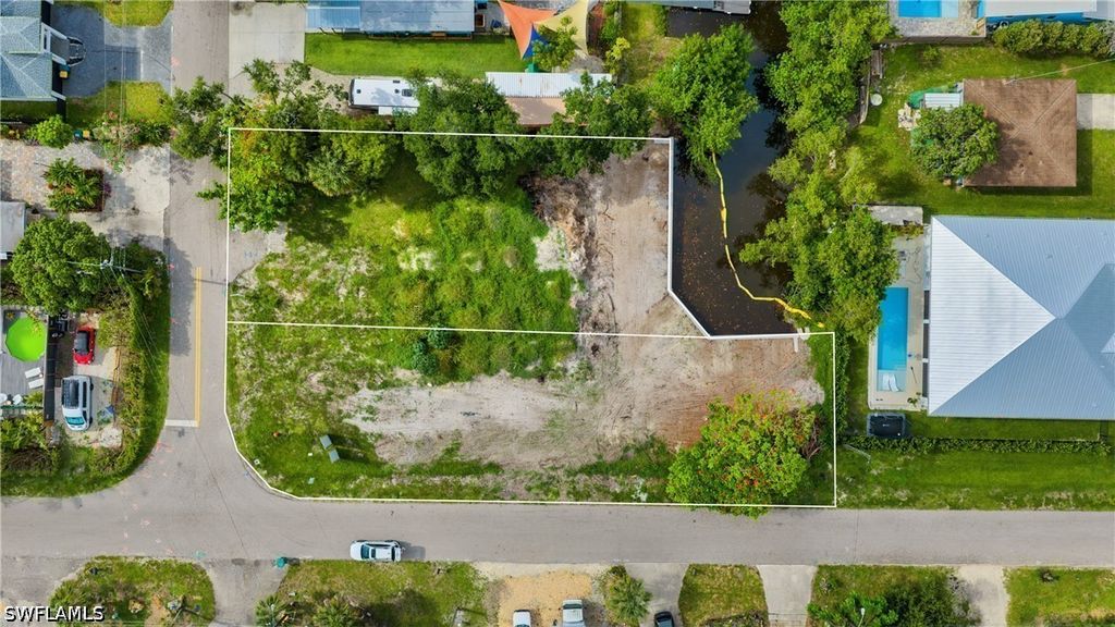 3439 Canal St, NAPLES