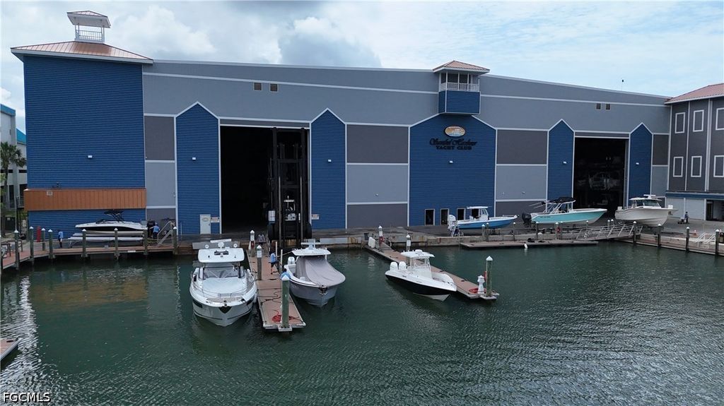 15051 Punta Rassa Rd, Fort Myers