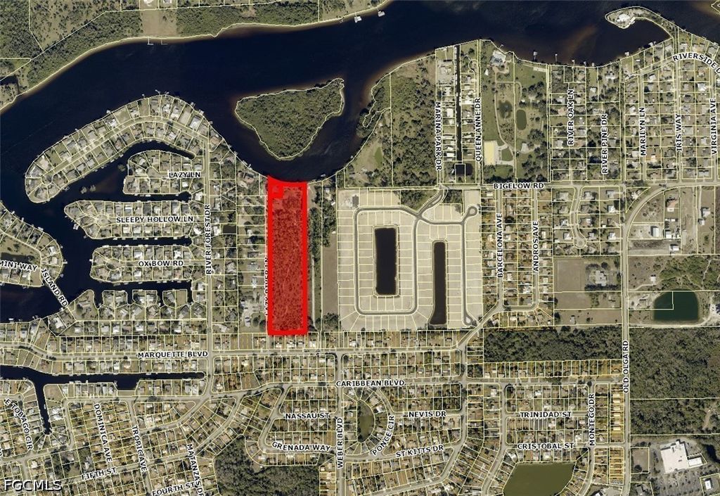 2330 Lazy River Ln, Fort Myers
