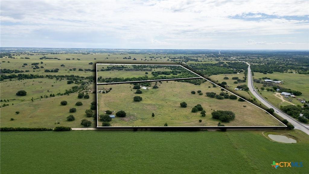 391 Highway 84 E., Goldthwaite