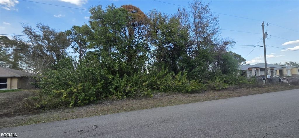 4640 15th St Sw, LEHIGH ACRES