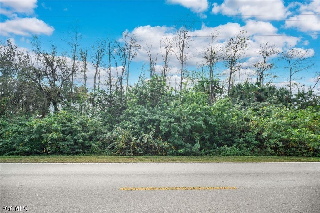 3260 18th Ave Ne, NAPLES