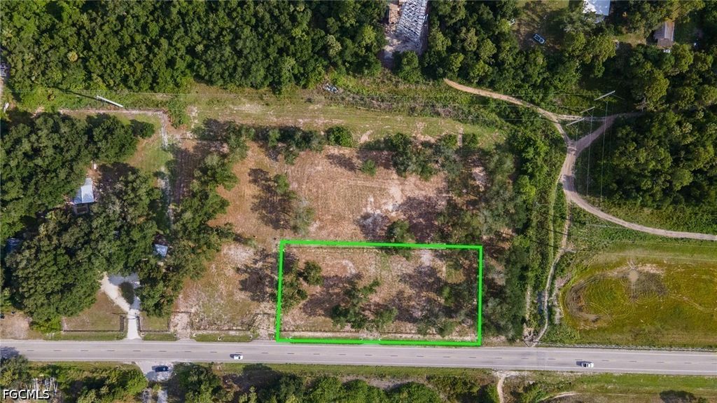 6030 Mellow Dr, NORTH FORT MYERS