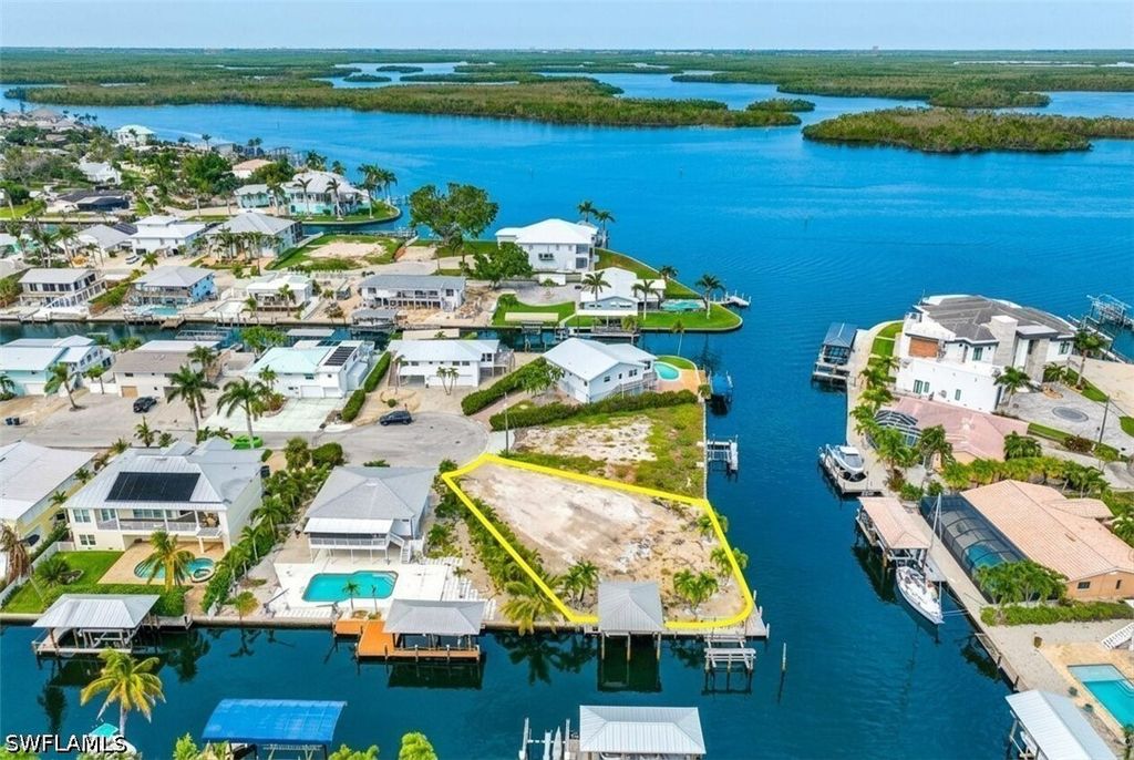 18 Avenida Carita, Fort Myers Beach